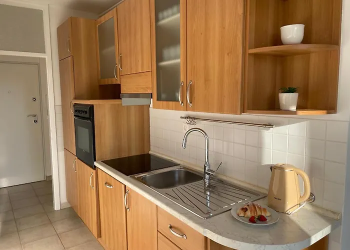 Bella Veruda In Lägenhet *